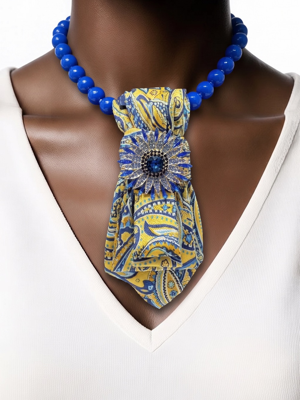 CHIC CHICK UPCYCLE | Blue Beaded Tie Necklace with Floral Crystal Brooch